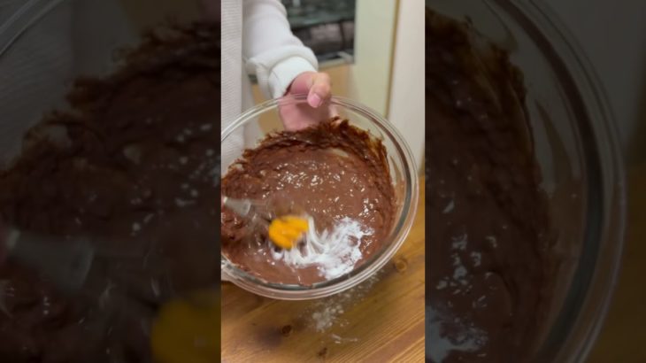 【バナナチョコブラウニー】#筋トレ #高タンパクレシピ #ダイエット#減量スイーツ #プロテインスイーツ #バナナブラウニー#筋トレ飯 #罪悪感ゼロスイーツ #レンチンレシピ#高タンパク #スイーツ