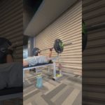 ベンチプレス100kg挙げる男の筋トレルーティン #shorts #ダイエット #筋トレ