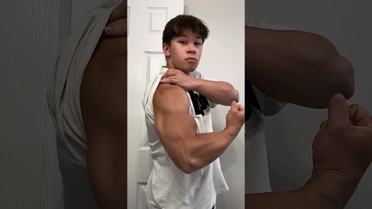 めっちゃ着痩せします#おすすめ #ユーチューブ #ショート #筋トレ #筋肉 #ジム #モチベーション #ボディービル #shorts #short #viral #gym #fypシ #fy